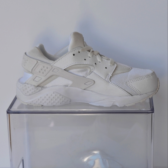 Nike Huarache Run Little Kids' Shoe Size 2Y | White/Pure Platinum/White - Picture 4 of 9